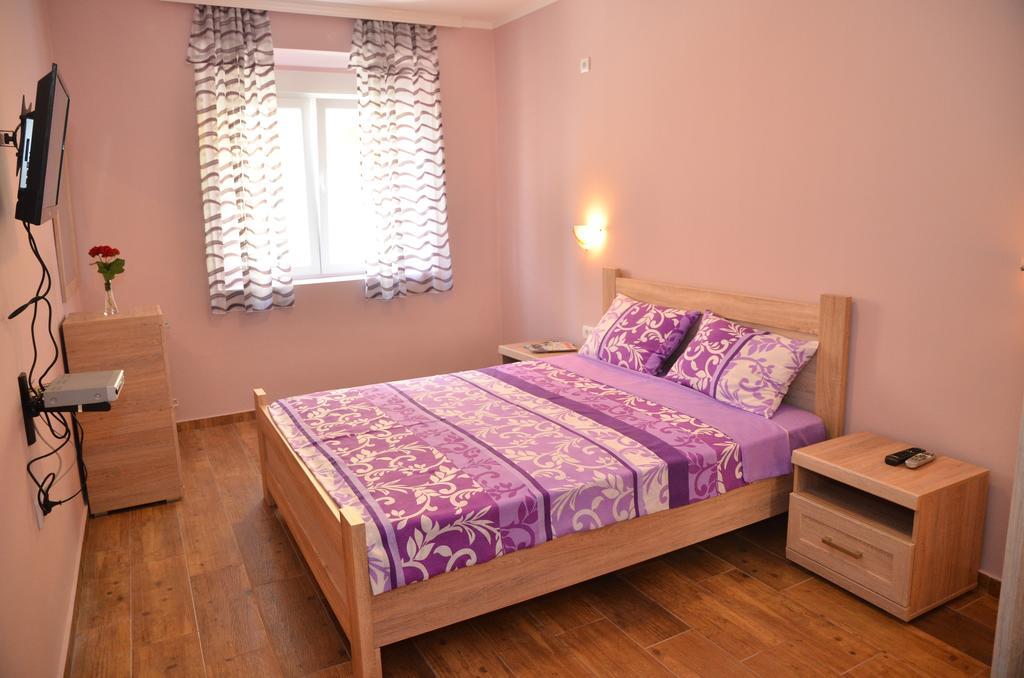Apartments Cejovic Ulcinj Quarto foto