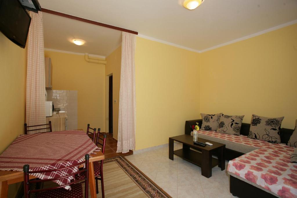 Apartments Cejovic Ulcinj Quarto foto