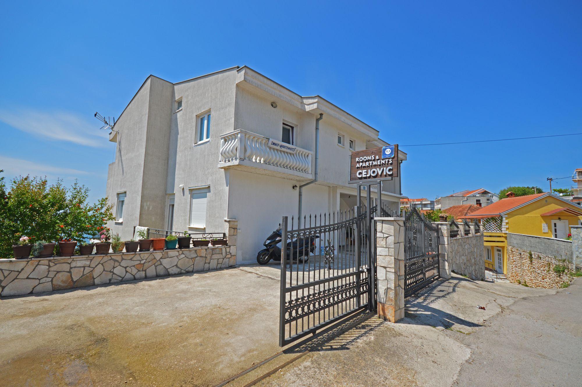 Apartments Cejovic Ulcinj Exterior foto